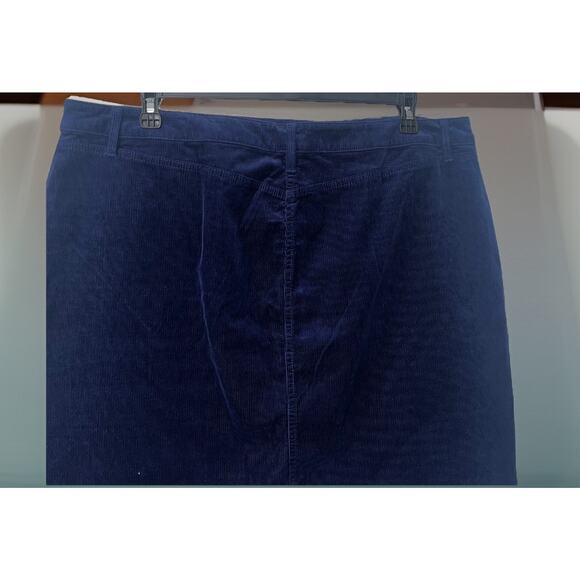 NWT Talbots Corduroy Skirt Plus 20 Navy Blue Pockets A-Line Stretch Textured - Picture 3 of 6